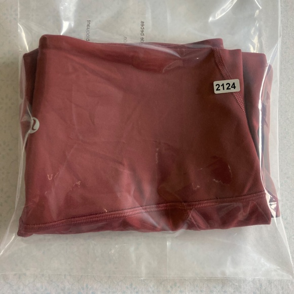 Lululemon Women’s shorts - Picture 5 of 5